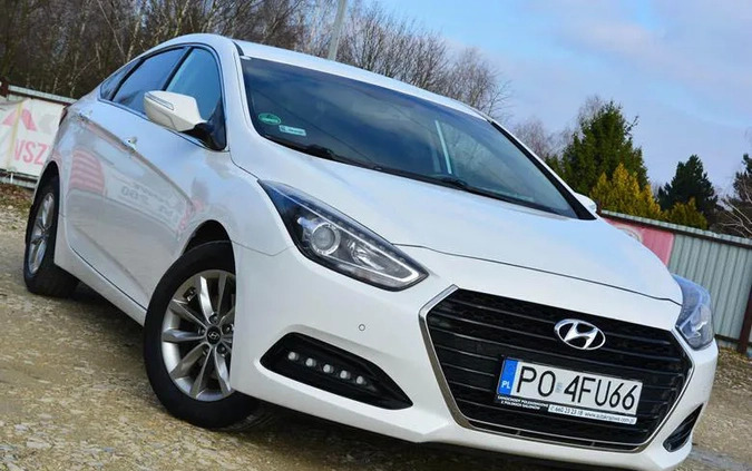 Hyundai i40 cena 59900 przebieg: 118000, rok produkcji 2018 z Lewin Brzeski małe 379